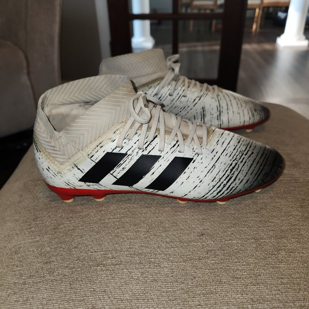 Adidas Nemeziz 18.3 FG soccer cleats, Men's 6, Women's 7.5